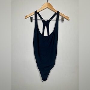 Red Carter One Piece Criss Cross Back Swimsuit Black Size M